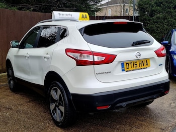 Used Nissan Qashqai 2015 for sale - 77435396: Photo
