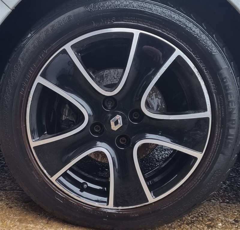 Used Renault Clio 2015 for sale - 77269512: Photo 15