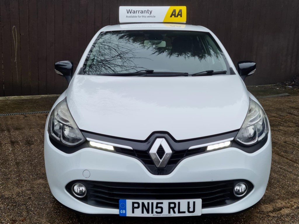 Used Renault Clio 2015 for sale - 77269512: Photo 2