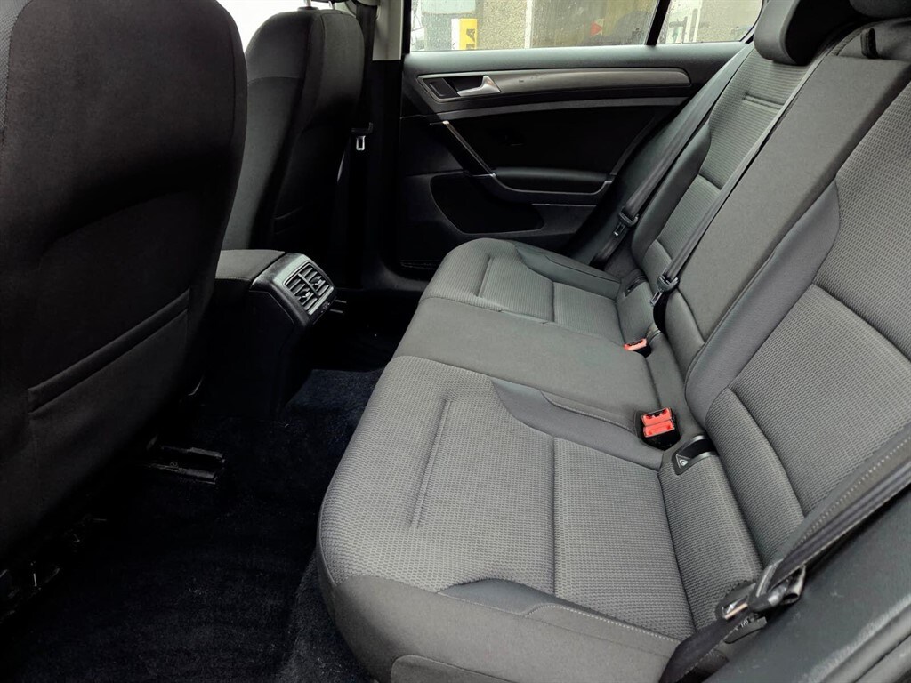 Used Volkswagen Golf 2013 for sale - 77557004: Photo 12