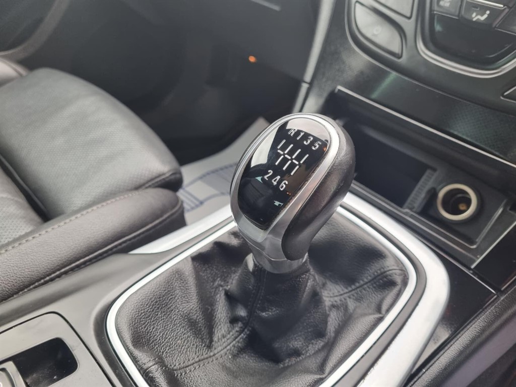 Used Vauxhall Insignia 2015 for sale - 76466629: Photo 8