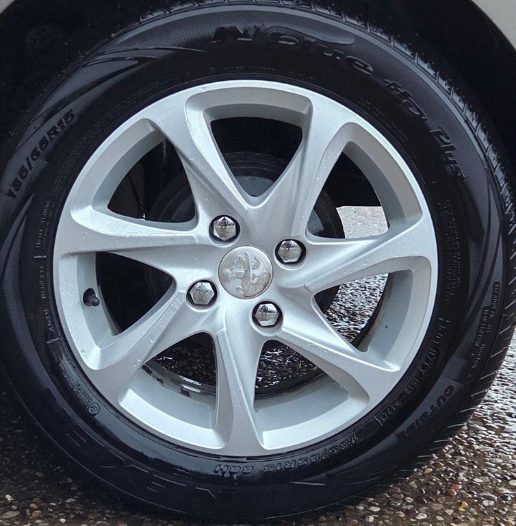 Used Peugeot 208 2015 for sale - 77833813: Photo 10