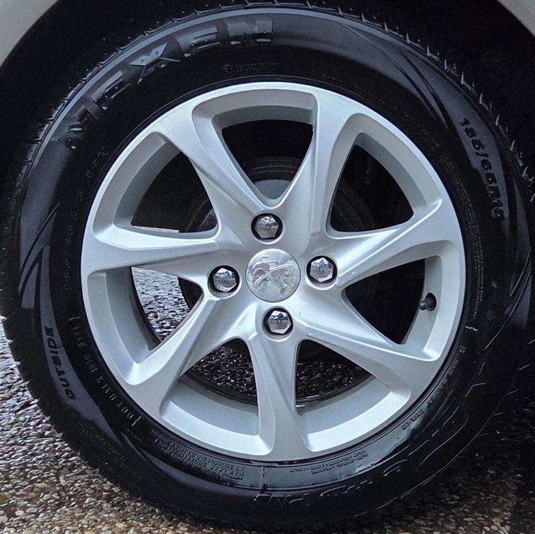 Used Peugeot 208 2015 for sale - 77833813: Photo 12