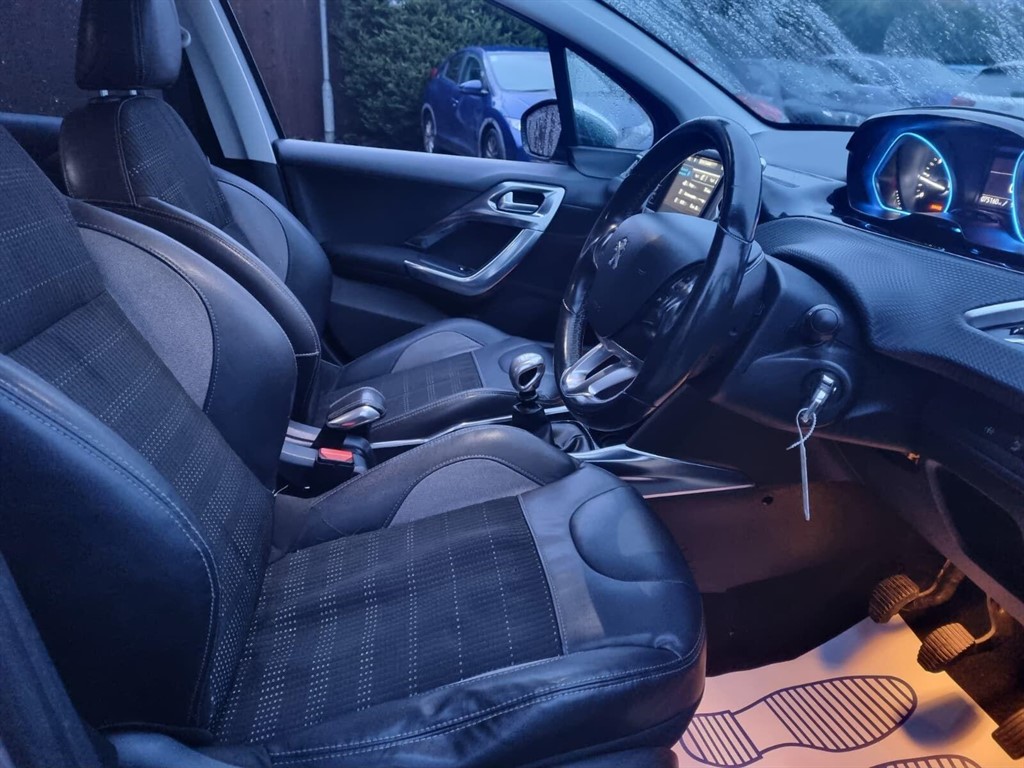 Used Peugeot 2008 2013 for sale - 77025684: Photo 11