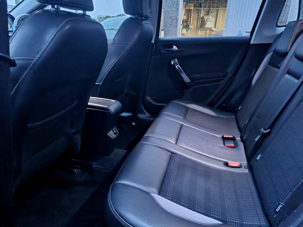 Used Peugeot 2008 2013 for sale - 77025684: Photo 12