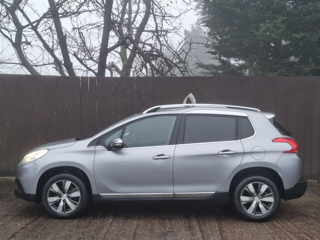 Used Peugeot 2008 2013 for sale - 77025684: Photo 5