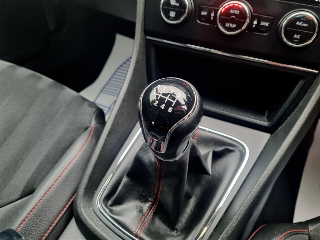 Used SEAT Leon 2014 for sale - 77116324: Photo 9