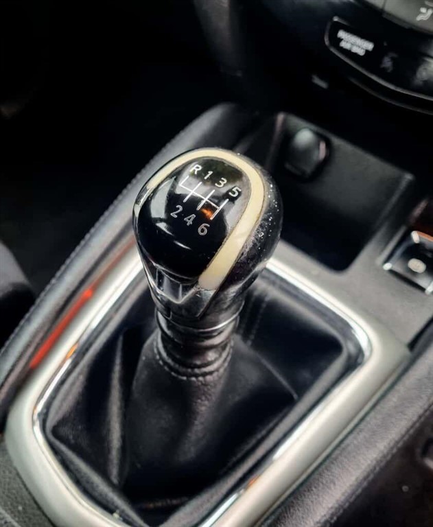 Used Nissan Qashqai 2014 for sale - 76487665: Photo 9