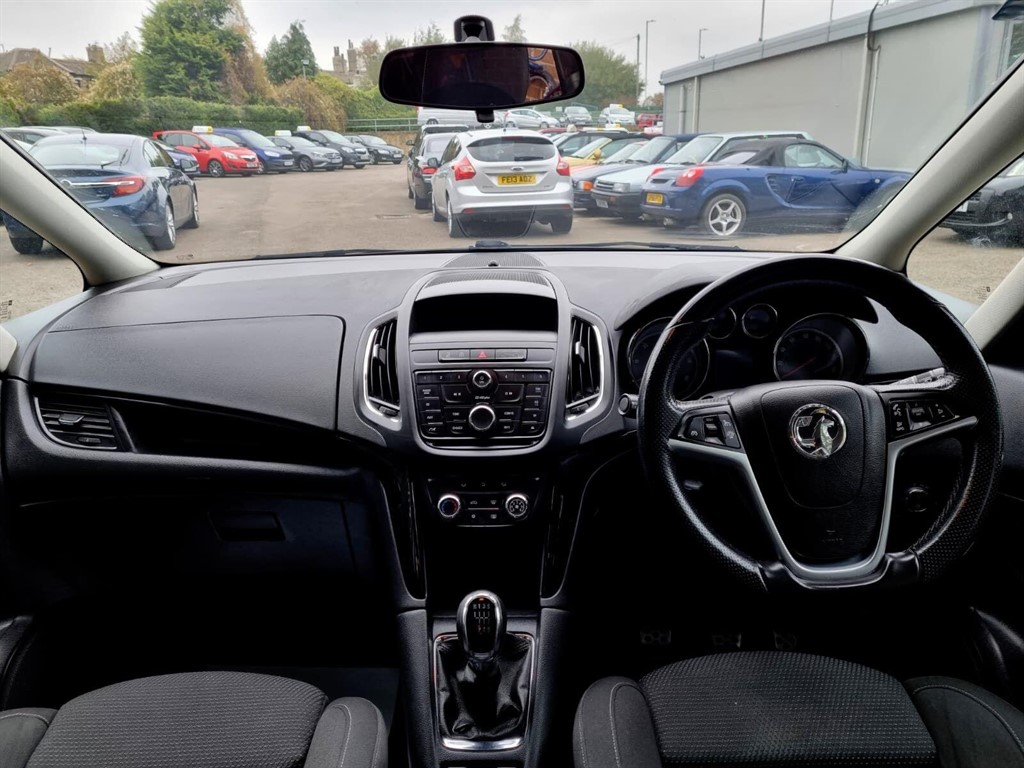 Used Vauxhall Zafira Tourer 2014 for sale - 76276946: Photo 10