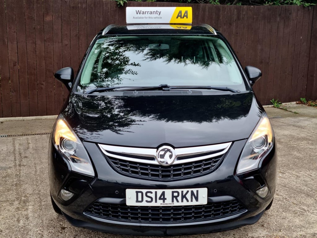 Used Vauxhall Zafira Tourer 2014 for sale - 76276946: Photo 2