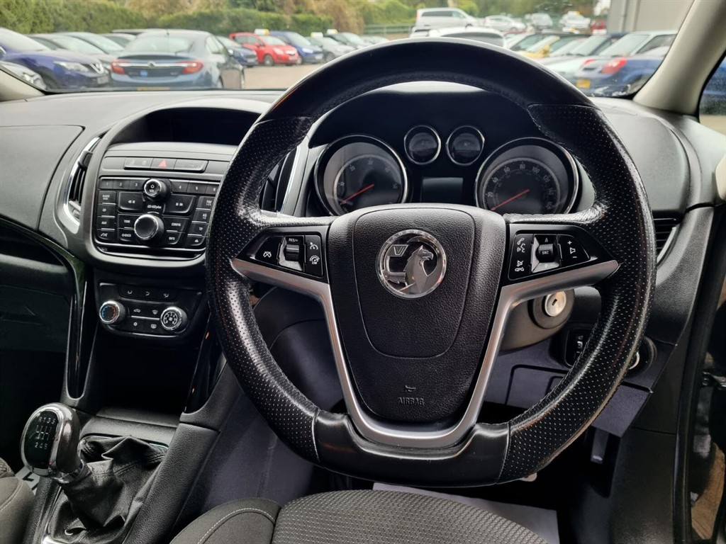 Used Vauxhall Zafira Tourer 2014 for sale - 76276946: Photo 22