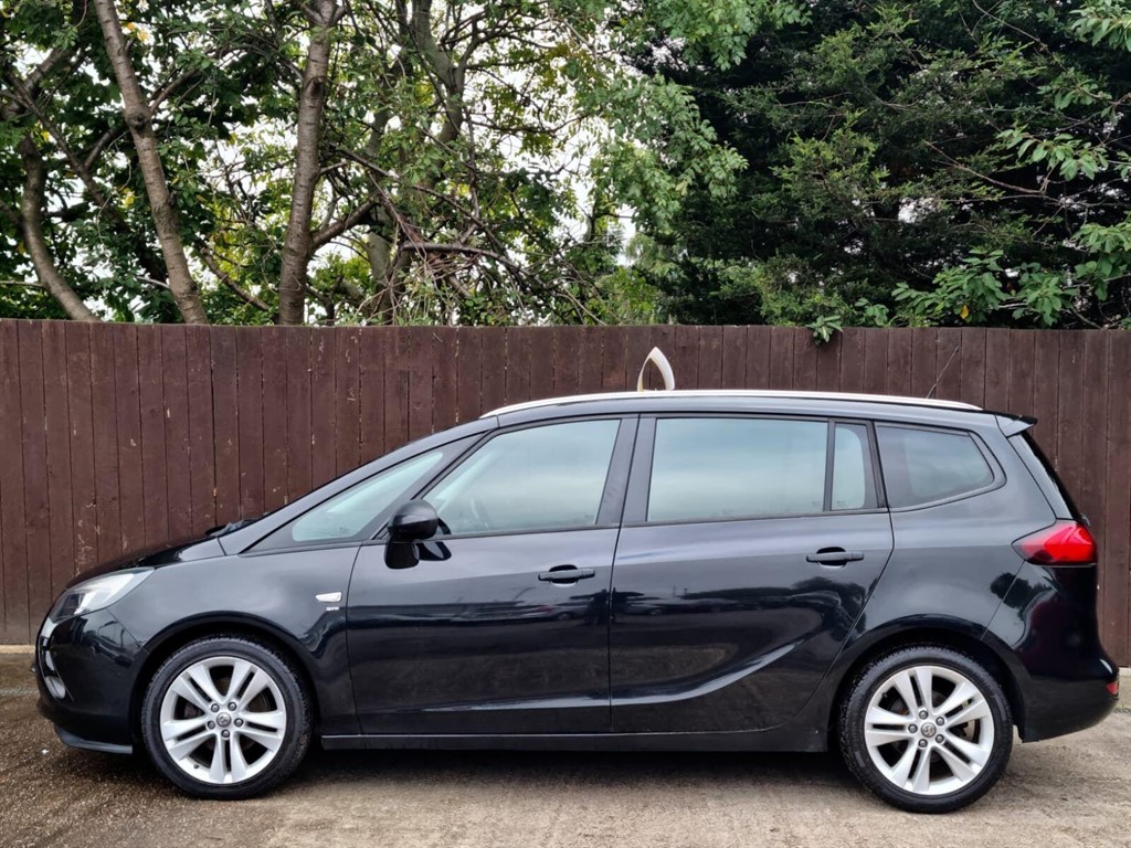 Used Vauxhall Zafira Tourer 2014 for sale - 76276946: Photo 5