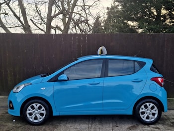 Used Hyundai i10 2014 for sale - 77592478: Photo