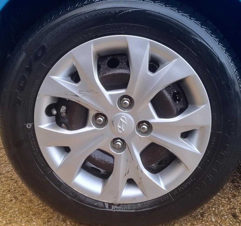 Used Hyundai i10 2014 for sale - 77592478: Photo 9