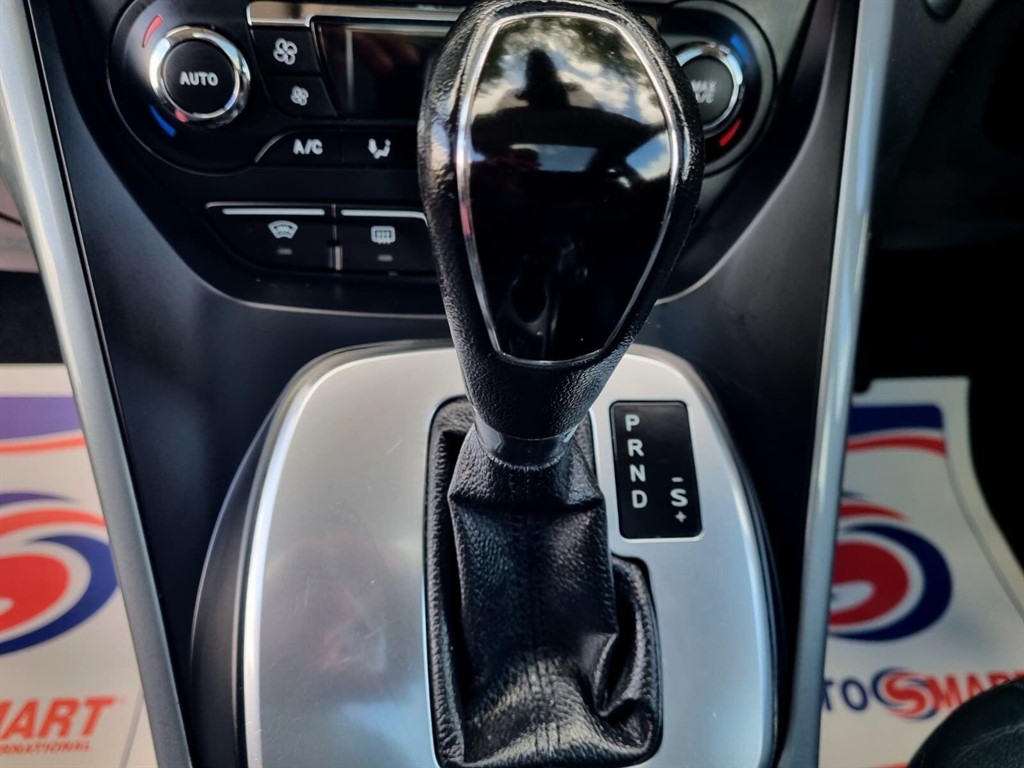 Used Ford C-Max 2014 for sale - 76240982: Photo 9