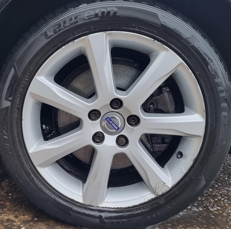 Used Volvo V60 2015 for sale - 77293707: Photo 10