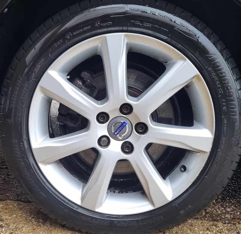 Used Volvo V60 2015 for sale - 77293707: Photo 11