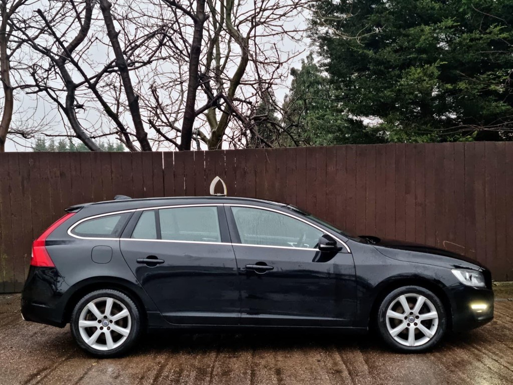Used Volvo V60 2015 for sale - 77293707: Photo 7