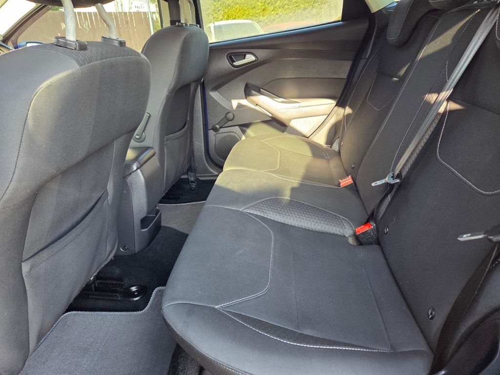 Used Ford Focus 2015 for sale - 77988859: Photo 12