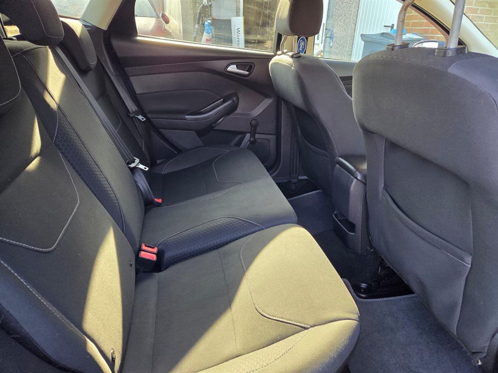 Used Ford Focus 2015 for sale - 77988859: Photo 13