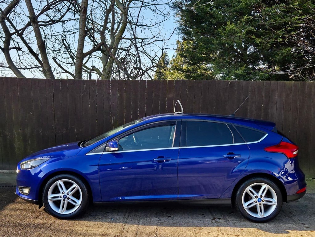 Used Ford Focus 2015 for sale - 77988859: Photo 5