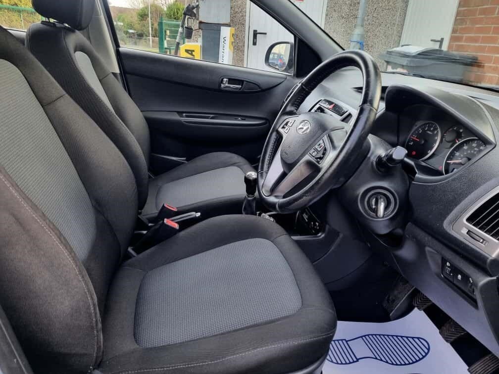Used Hyundai i20 2014 for sale - 76636049: Photo 19
