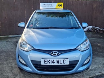 Used Hyundai i20 2014 for sale - 76636049: Photo