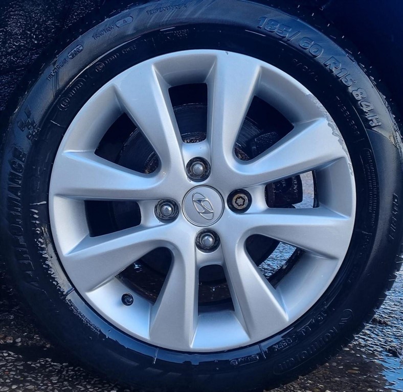 Used Hyundai i20 2014 for sale - 76636049: Photo 9