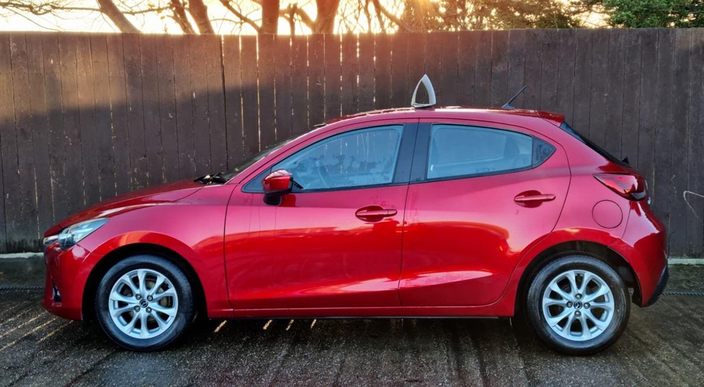 Used Mazda Mazda2 2015 for sale - 76788573: Photo 4