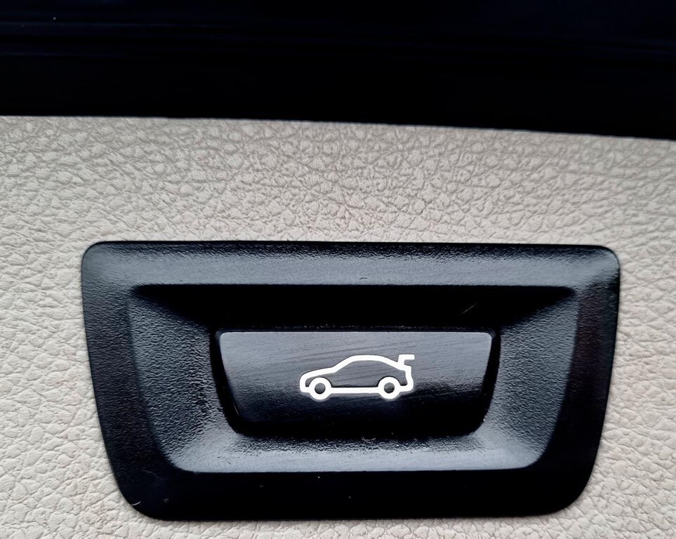 Used BMW 3 Series 2014 for sale - 77848348: Photo 13