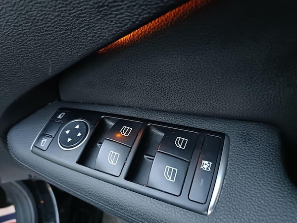 Used Mercedes-Benz E-Class 2013 for sale - 76249937: Photo 11