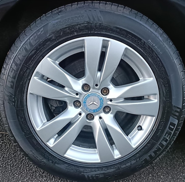 Used Mercedes-Benz E-Class 2013 for sale - 76249937: Photo 15