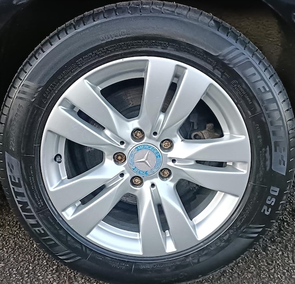Used Mercedes-Benz E-Class 2013 for sale - 76249937: Photo 16