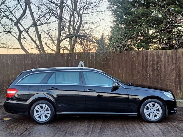 Used Mercedes-Benz E-Class 2013 for sale - 76249937: Photo 7