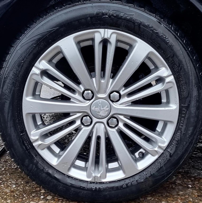 Used Peugeot 208 2018 for sale - 77420687: Photo 13