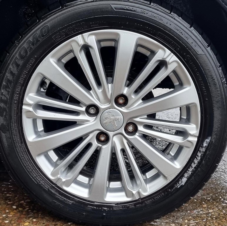 Used Peugeot 208 2018 for sale - 77420687: Photo 14