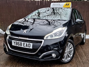 Used Peugeot 208 2018 for sale - 77420687: Photo