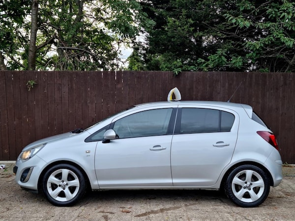 Used Vauxhall Corsa 2013 for sale - 76104519: Photo 4