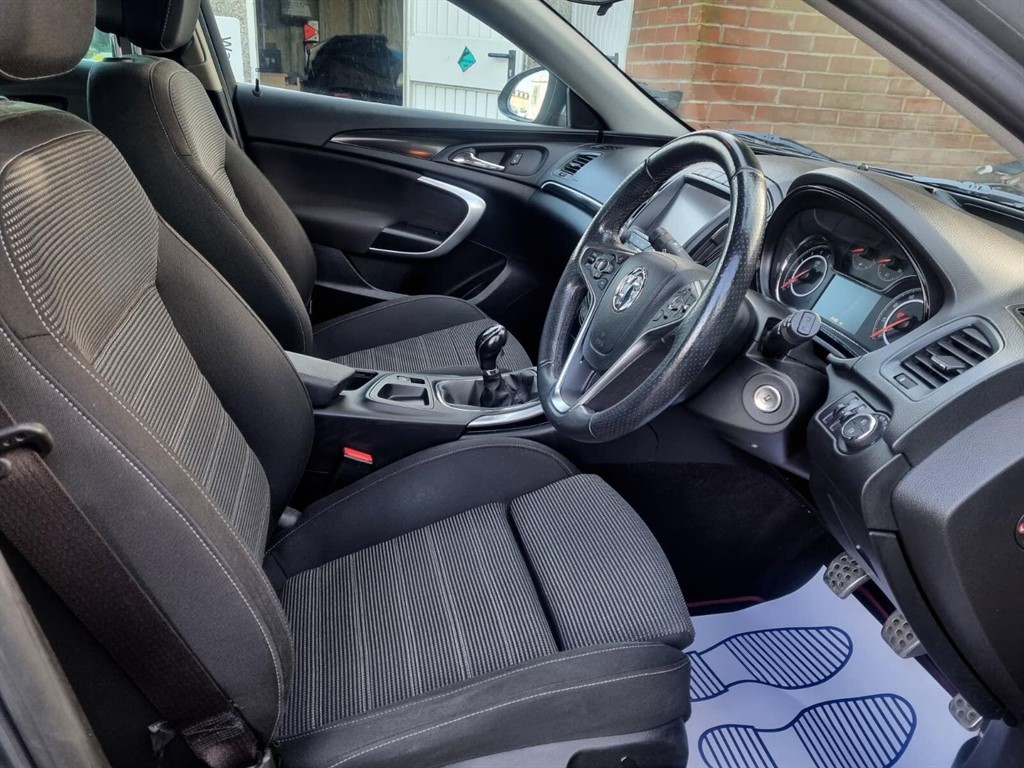 Used Vauxhall Insignia 2015 for sale - 76861979: Photo 11