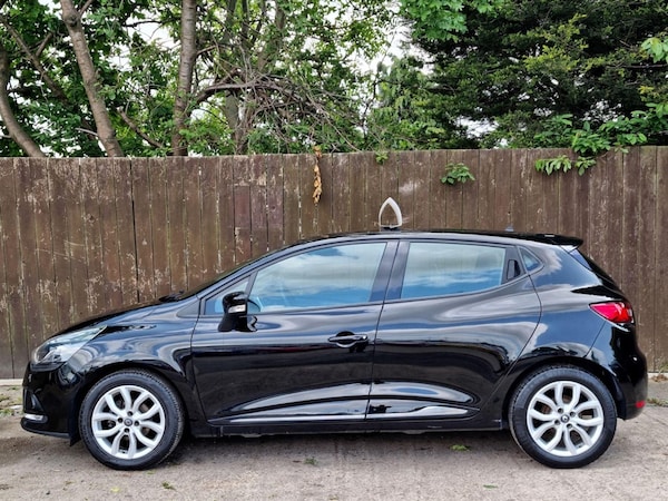 Used Renault Clio 2018 for sale - 75570286: Photo 5