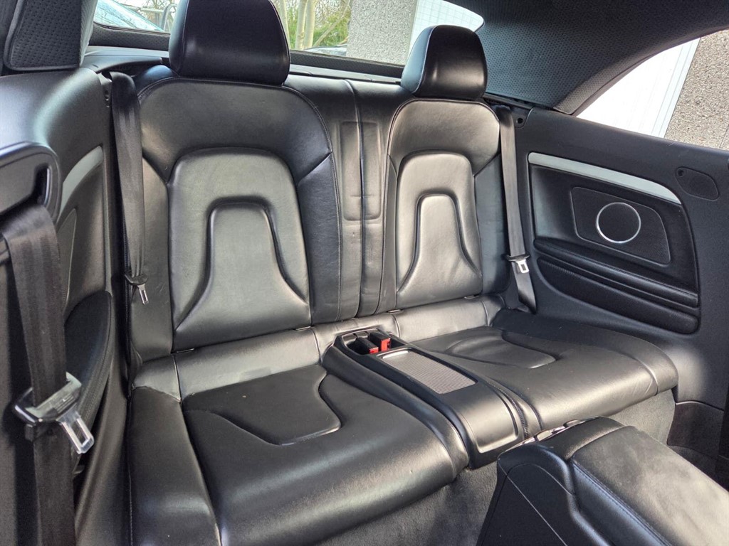 Used Audi A5 Cabriolet 2012 for sale - 78117025: Photo 17