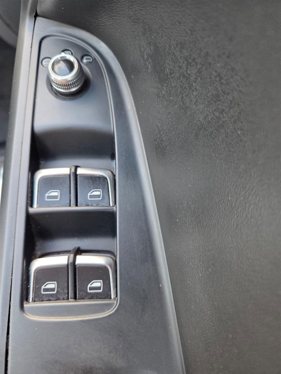 Used Audi A5 Cabriolet 2012 for sale - 78117025: Photo 18