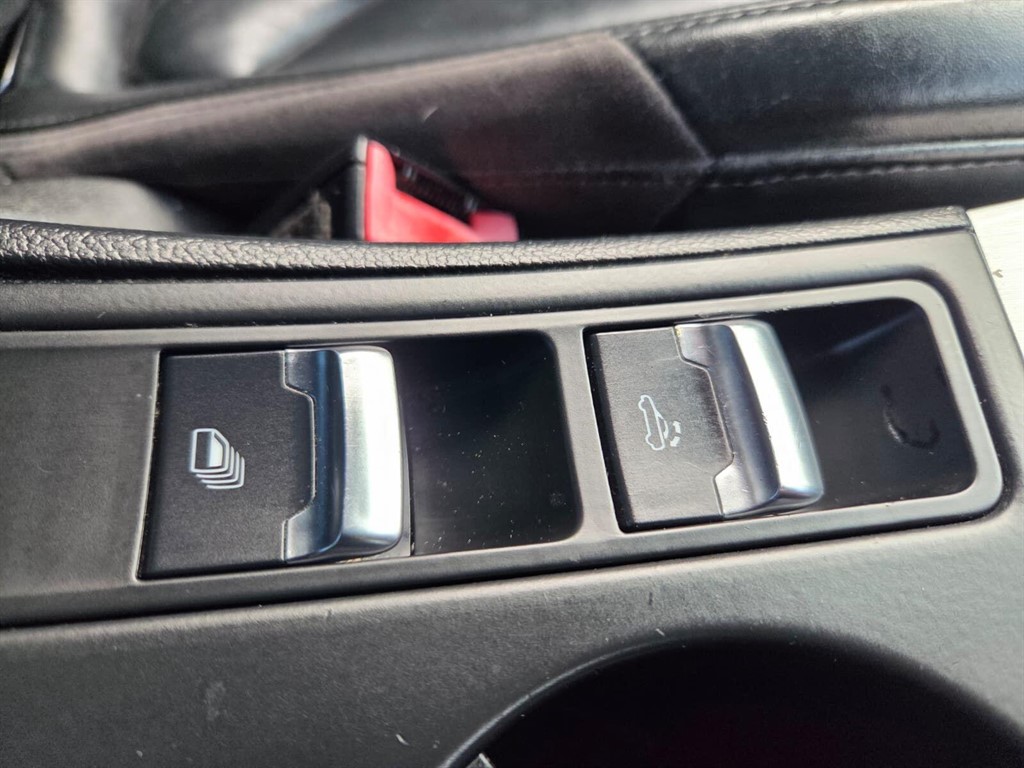 Used Audi A5 Cabriolet 2012 for sale - 78117025: Photo 19