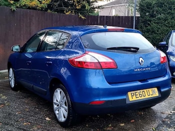 Used Renault Megane 2010 for sale - 76487684: Photo
