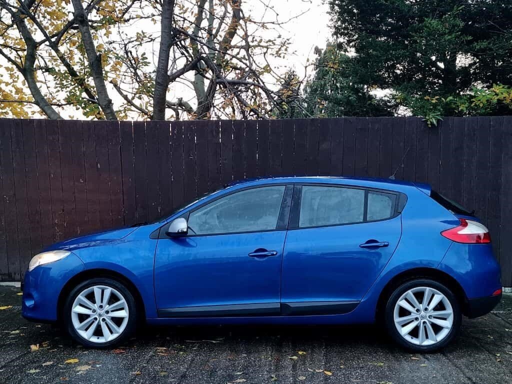 Used Renault Megane 2010 for sale - 76487684: Photo 5