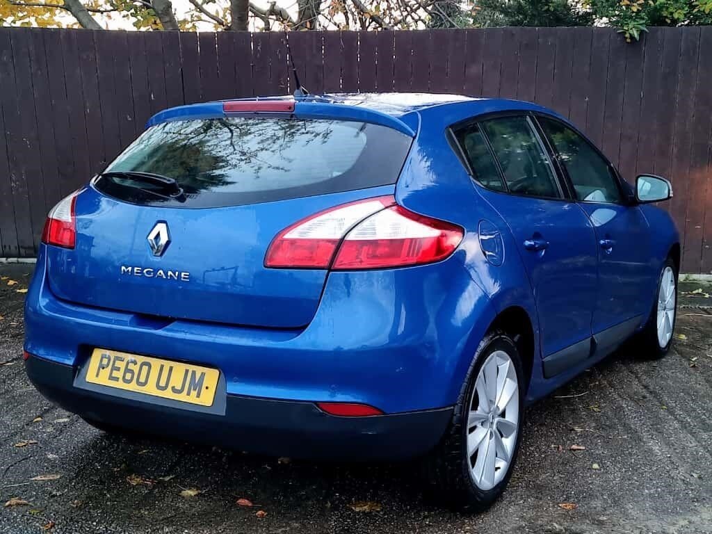 Used Renault Megane 2010 for sale - 76487684: Photo 8