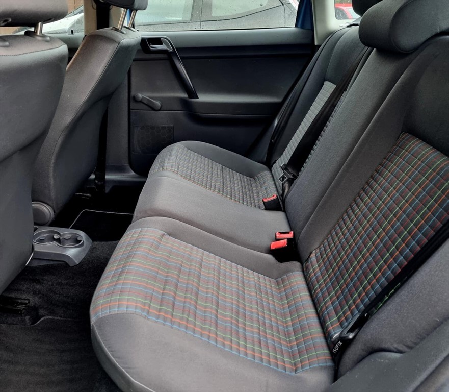 Used Volkswagen Polo 2006 for sale - 77241174: Photo 11