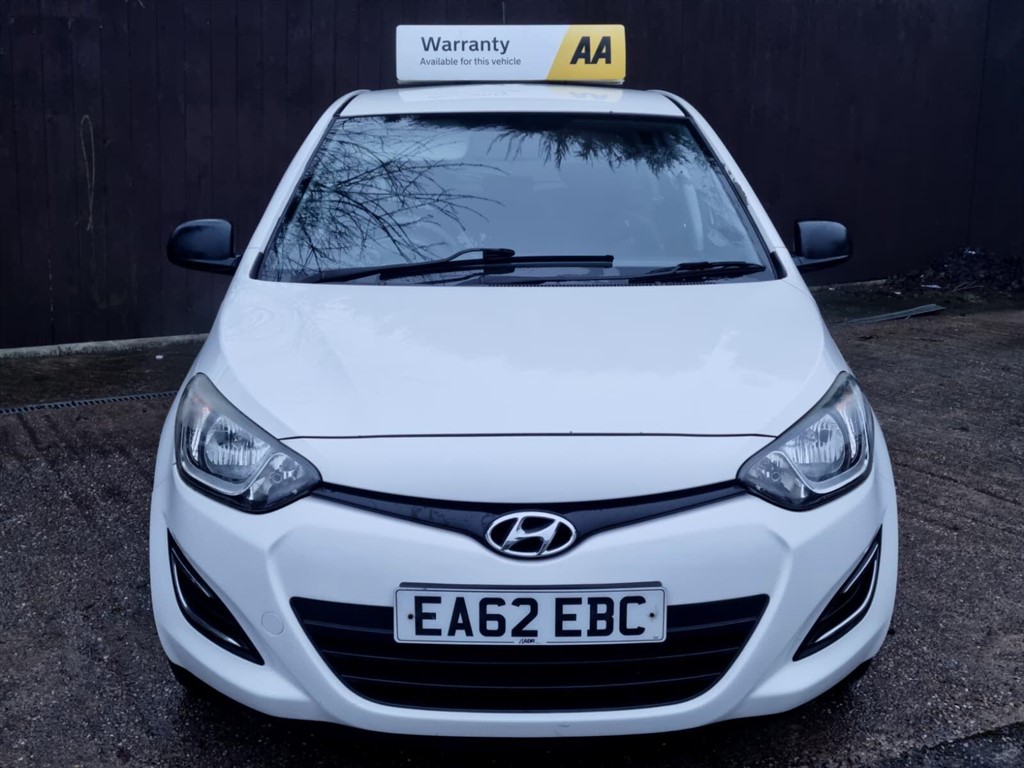 Used Hyundai i20 2012 for sale - 77414227: Photo 2