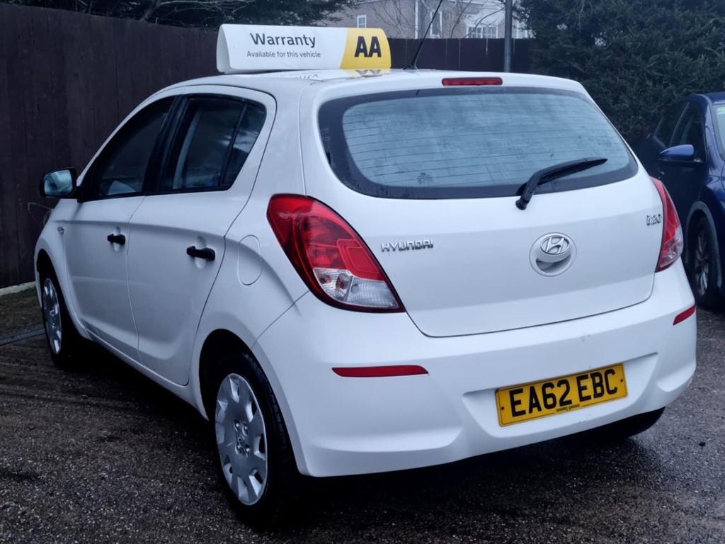 Used Hyundai i20 2012 for sale - 77414227: Photo 4