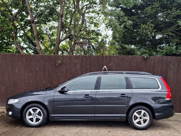 Used Volvo V70 2014 for sale - 76209097: Photo 5